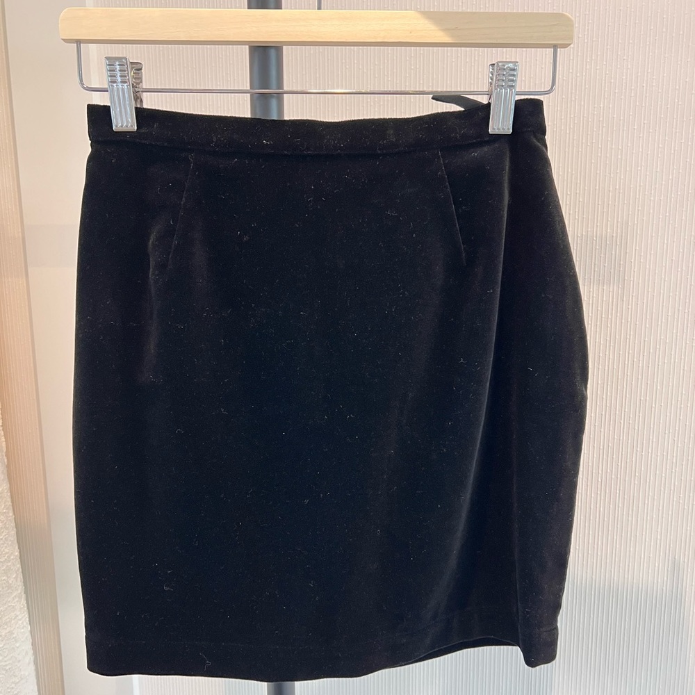 Vintage Thierry Mugler velvet mini skirt